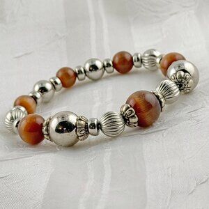 Stretchy Cat's Eye Style Glass Bead Bracelet - Silver Tone Accents